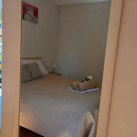 Romantic Getaway On Apartment *