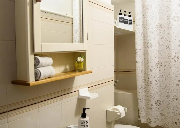 Romantic Getaway On Lejlighed Brunate